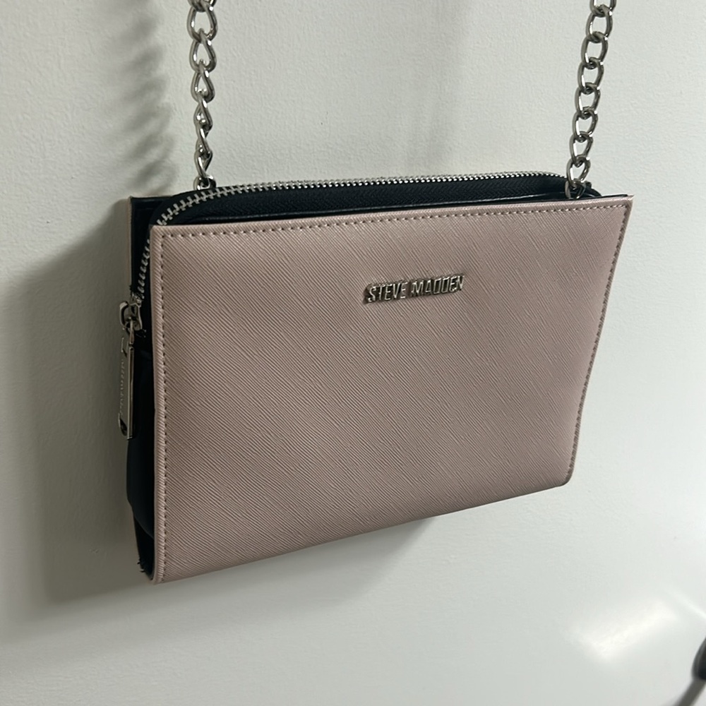 ▪️ STEVE MADDEN ▪️ Cream / Blush colored crossbody purse